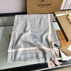 Burberry Cashmere tinta unita Schawl sottile 80 x 200 grigio