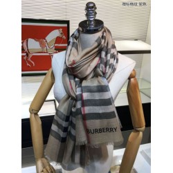 Scialle in cashmere con motivo check classico Burberry marrone