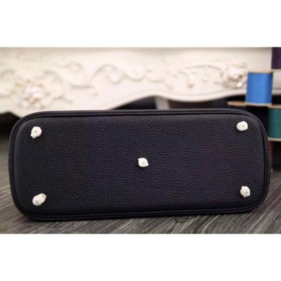 Replica Borse Hermes Tote Bolide In Pelle Nera Replica Borse Hermes Tote Bolide In Pelle Nera