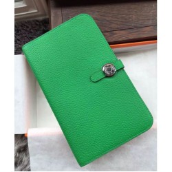 Hermes Dogon Portafoglio in pelle Vert