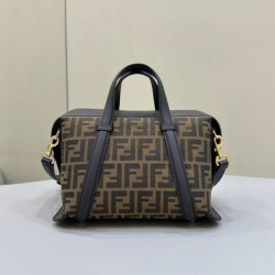 Borsa media Fendi Boston 365 Jacquard FF in tessuto 8BL152 Nera