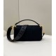 Replica Borsa in tela Fendi Baguette media FF 8BR600 Nera Replica Borsa in tela Fendi Baguette media FF 8BR600 Nera