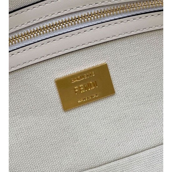 Replica Borsa in tela Fendi Baguette media FF 8BR600 Bianca Replica Borsa in tela Fendi Baguette media FF 8BR600 Bianca