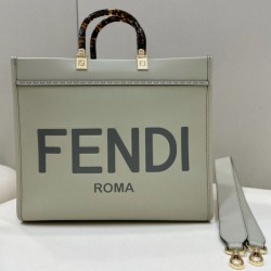 Borsa tote media Fendi Sunshine verde chiaro