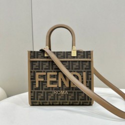 Borsa Fendi Sunshine Small Shopper Tote FF in tessuto jacquard Marrone