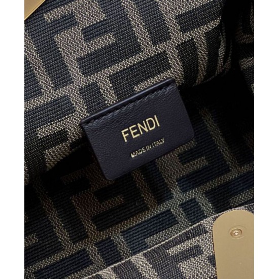 Replica Fendi First Borsa piccola in pelle intrecciata Azzurro