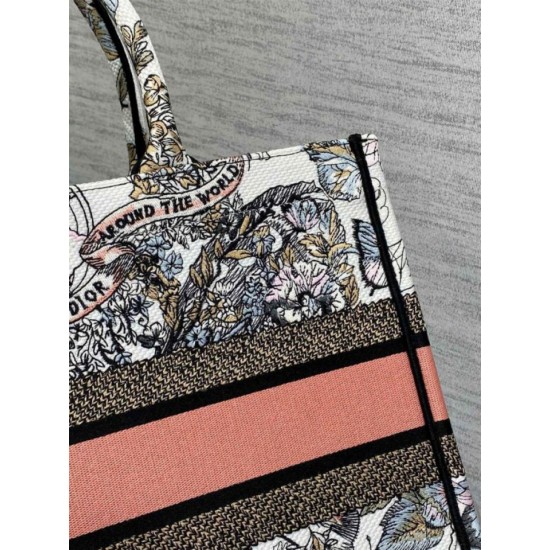 Replica Borsa tote Dior media con libro Farfalla intorno al mondo ricamato Replica Borsa tote Dior media con libro Farfalla intorno al mondo ricamato