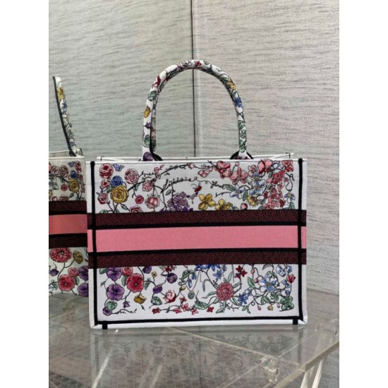 Replica Borsa tote media Dior Book Tote multicolore con ricamo Florilegio bianco Replica Borsa tote media Dior Book Tote multicolore con ricamo Florilegio bianco