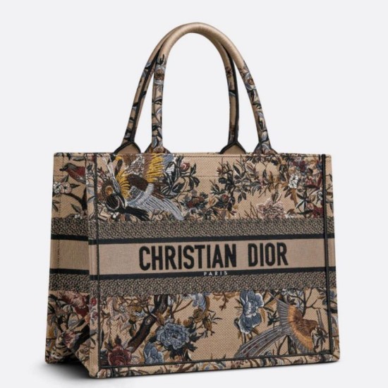 Replica Borsa tote Dior media a libro Jardin d'Hiver ricamo Beige Replica Borsa tote Dior media a libro Jardin d'Hiver ricamo Beige