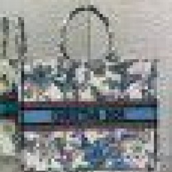 Borsa tote grande per libri Dior Toile de Jouy Mexico ricamo bianco/blu