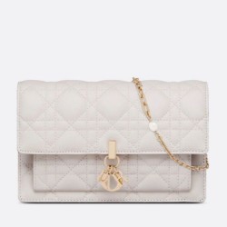 Pochette Dior Lady Dior con catena Cannage bianca