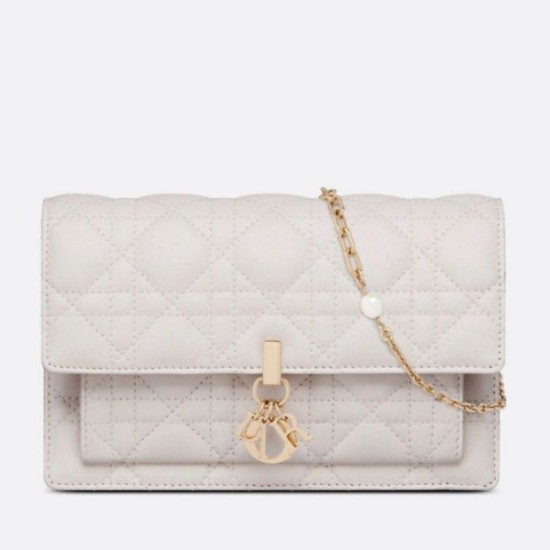 Replica Pochette Dior Lady Dior con catena Cannage bianca Replica Pochette Dior Lady Dior con catena Cannage bianca