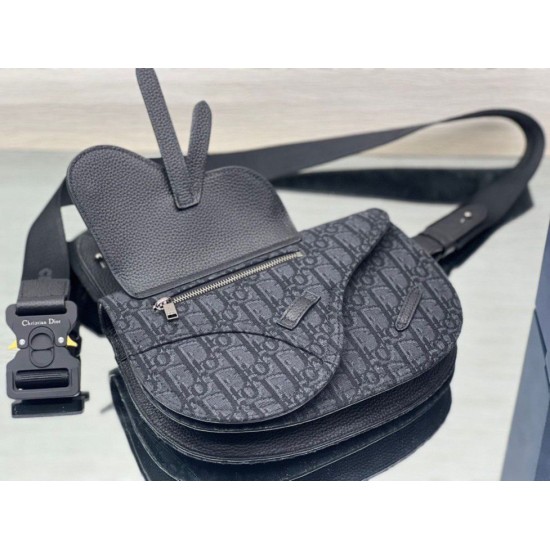 Replica Custodia da uomo Dior Saddle Dior Oblique Jacquard nera Replica Custodia da uomo Dior Saddle Dior Oblique Jacquard nera