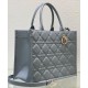 Replica Christian Dior Borsa tote media Dior Book Grigia Motivo Macrocannage Replica Christian Dior Borsa tote media Dior Book Grigia Motivo Macrocannage