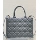 Replica Christian Dior Borsa tote media Dior Book Grigia Motivo Macrocannage Replica Christian Dior Borsa tote media Dior Book Grigia Motivo Macrocannage