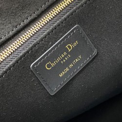 Christian Dior Borsa tote media Dior Book Nera Motivo Macrocannage