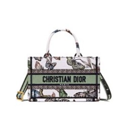 Christian Dior Mini Dior Book Tote Bag verde con cinturino ricamato con motivo Toile de Jouy Mexico