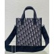 Replica Borsa da uomo Christian Dior Safari North-South Tote Blu scuro Dior Oblique jacquard Replica Borsa da uomo Christian Dior Safari North-South Tote Blu scuro Dior Oblique jacquard
