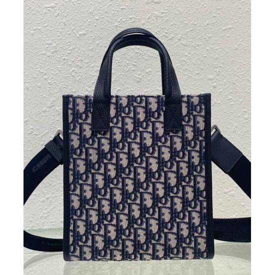 Replica Borsa da uomo Christian Dior Safari North-South Tote Blu scuro Dior Oblique jacquard Replica Borsa da uomo Christian Dior Safari North-South Tote Blu scuro Dior Oblique jacquard