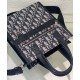 Replica Borsa da uomo Christian Dior Safari North-South Tote Blu scuro Dior Oblique jacquard Replica Borsa da uomo Christian Dior Safari North-South Tote Blu scuro Dior Oblique jacquard