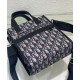 Replica Borsa da uomo Christian Dior Safari North-South Tote Blu scuro Dior Oblique jacquard Replica Borsa da uomo Christian Dior Safari North-South Tote Blu scuro Dior Oblique jacquard