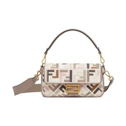Borsa Baguette Media Fendi Motivo FF Ricamato Multicolor 8BR600 Grigio