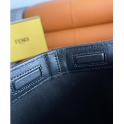 Borsa media Fendi Origami 8BH414 Nera Borsa media Fendi Origami 8BH414 Nera