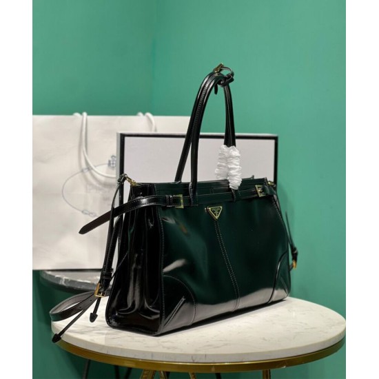Replica Prada Borsa a mano grande pragmatica e raffinata 1BA433 Nera Replica Prada Borsa a mano grande pragmatica e raffinata 1BA433 Nera