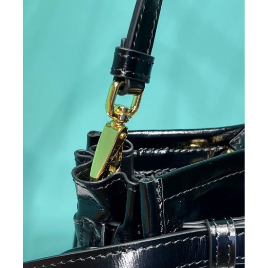 Replica Prada Borsa a mano grande pragmatica e raffinata 1BA433 Nera Replica Prada Borsa a mano grande pragmatica e raffinata 1BA433 Nera