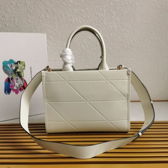 Replica Borsa Prada Symbole Piccola Con Impunture Bianche Replica Borsa Prada Symbole Piccola Con Impunture Bianche