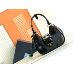 Borsa Prada Moon Bag Imbottita In Nappa Nera