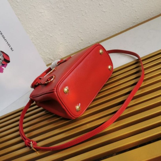 Replica Borsa Prada Mini Galleria Saffiano Rosso Replica Borsa Prada Mini Galleria Saffiano Rosso