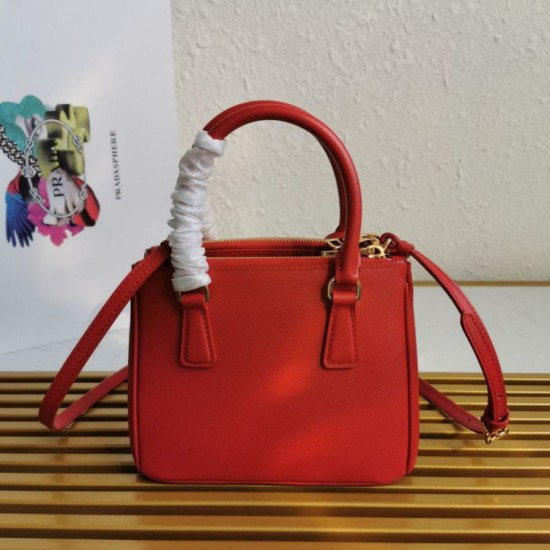 Replica Borsa Prada Mini Galleria Saffiano Rosso Replica Borsa Prada Mini Galleria Saffiano Rosso