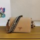 Replica Borsa a tracolla Prada con patta granulata sabbia Replica Borsa a tracolla Prada con patta granulata sabbia