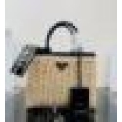 Borsa Tote Prada in vimini e tela nera Borsa Tote Prada in vimini e tela nera