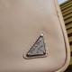 Replica Borsa a tracolla triangolare Prada Beige Replica Borsa a tracolla triangolare Prada Beige