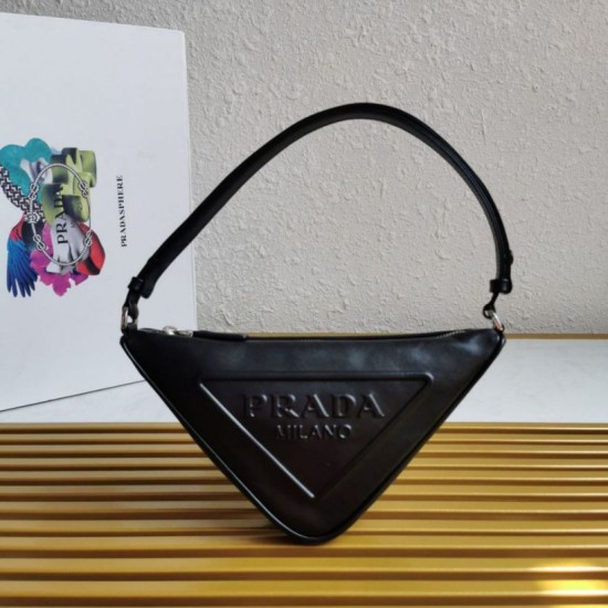 Replica Borsa a tracolla triangolare Prada Nera Replica Borsa a tracolla triangolare Prada Nera