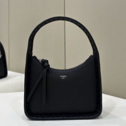Fendi Mini Fendessence hobo Selleria Fendi Borsa con 264 impunture cucite a mano Nera