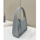 Replica Fendi Mini Fendessence hobo Selleria Fendi Borsa con 264 impunture cucite a mano Blu