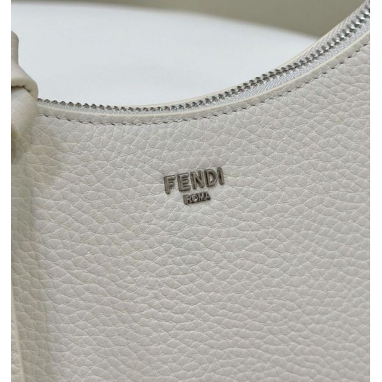 Replica Fendi Mini Fendessence hobo Selleria Fendi Borsa con 264 impunture cucite a mano Bianca Replica Fendi Mini Fendessence hobo Selleria Fendi Borsa con 264 impunture cucite a mano Bianca