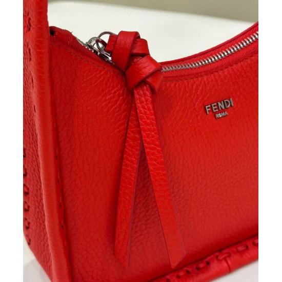 Replica Fendi Mini Fendessence hobo Selleria Fendi Borsa con 264 impunture cucite a mano Rosso Replica Fendi Mini Fendessence hobo Selleria Fendi Borsa con 264 impunture cucite a mano Rosso