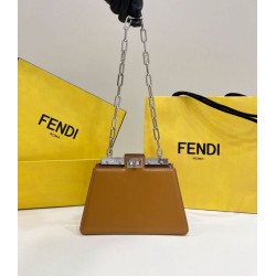 Borsa Fendi Fendi Peekaboo Cut Petite Media Bianca