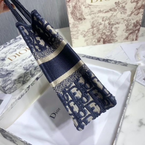 Replica Dior Mini Book Tote Borsa Dior Oblique Canvas Blu Replica Dior Mini Book Tote Borsa Dior Oblique Canvas Blu