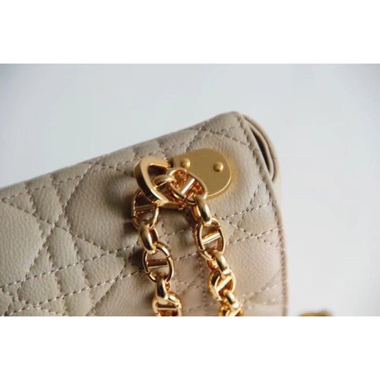 Replica Borsa Caro piccola Dior in pelle di vitello Cannage Beige Replica Borsa Caro piccola Dior in pelle di vitello Cannage Beige