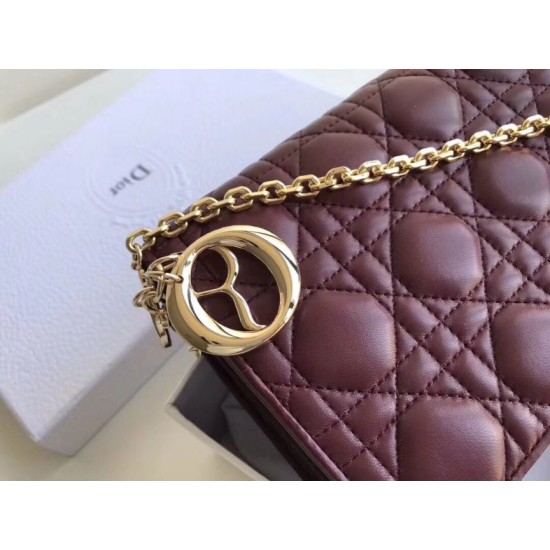 Replica Pochette Dior Lady Dior Con Catena Bordeaux Replica Pochette Dior Lady Dior Con Catena Bordeaux