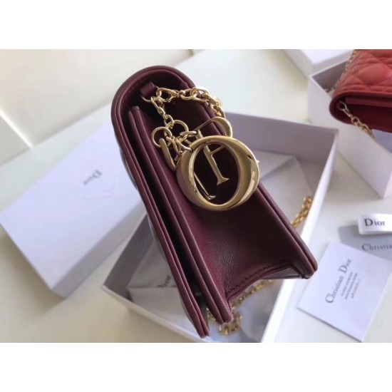Replica Pochette Dior Lady Dior Con Catena Bordeaux Replica Pochette Dior Lady Dior Con Catena Bordeaux