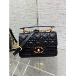 Borsa Dior piccola Jolie con manico superiore Cannage nera Borsa Dior piccola Jolie con manico superiore Cannage nera