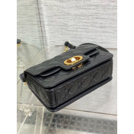 Replica Borsa Dior piccola Jolie con manico superiore Cannage nera Replica Borsa Dior piccola Jolie con manico superiore Cannage nera