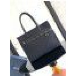 Borsa tote Dior Safari Dior Oblique jacquard nera Borsa tote Dior Safari Dior Oblique jacquard nera