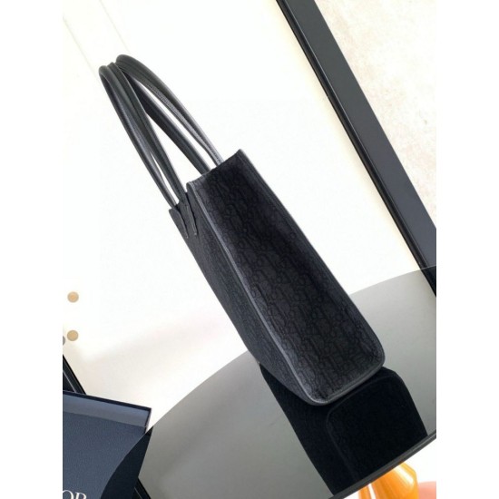 Replica Borsa tote Dior Safari Dior Oblique jacquard nera Replica Borsa tote Dior Safari Dior Oblique jacquard nera